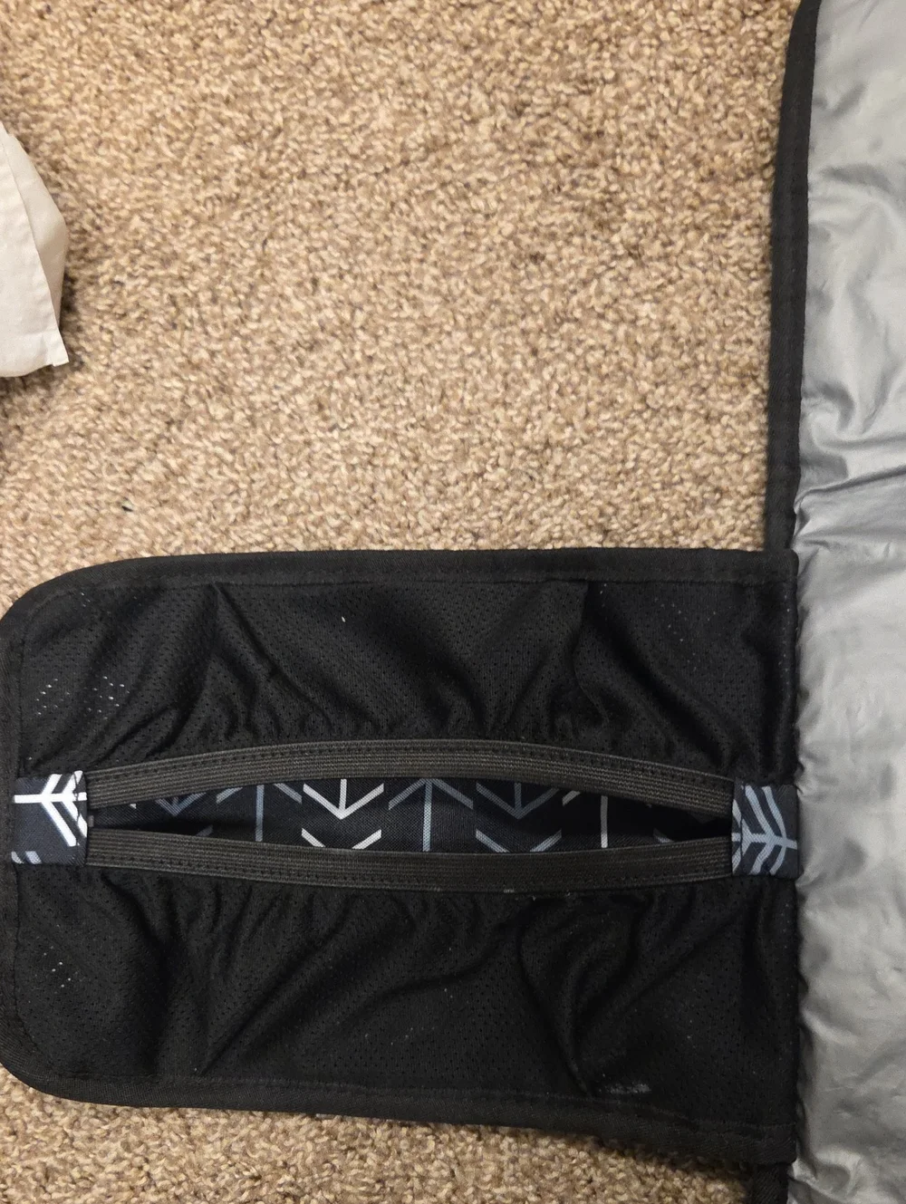 Carters carters black